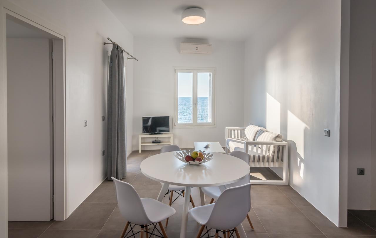 Milos Waves Luxury Apartments Pollonia Exteriör bild